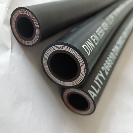 Spiral Hydraulic Hose Detail