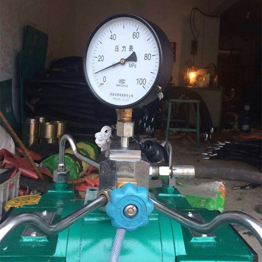 Hydraulic Hose Assembly Test