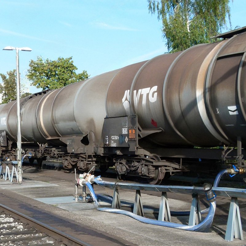Dry Break Coupling in Industrial Fluid Transportation