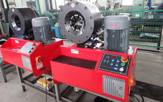 CNC Hose Crimping Machine